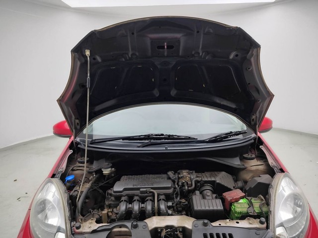 Second-hand 2018 Honda Brio VX for sale in Visakhapatnam-8