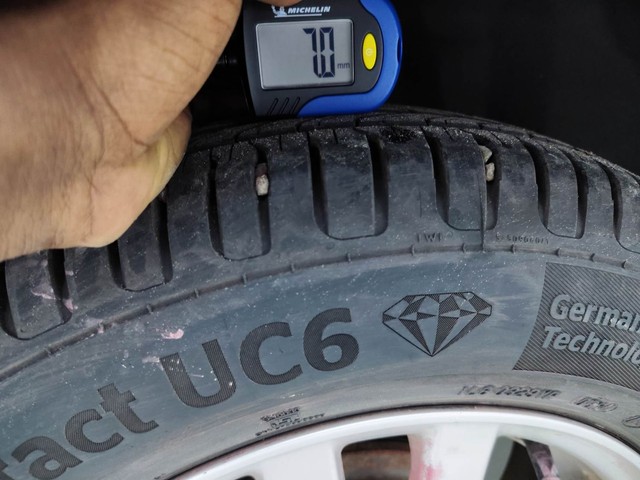 Second-hand 2018 Honda Brio VX for sale in Visakhapatnam-30