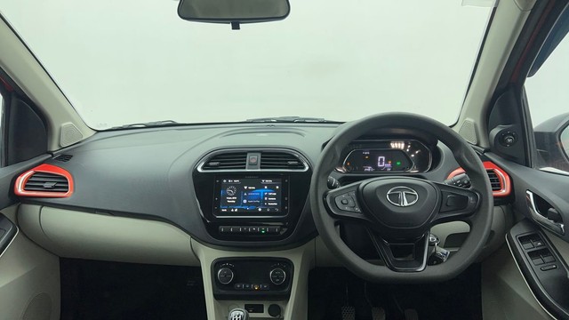 Second-hand 2022 Tata Tiago XZ CNG for sale in Chennai-11