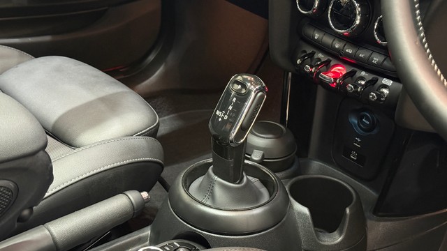 Second-hand 2023 Mini 3 DOOR Cooper S BSVI for sale in Bangalore-18