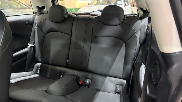 Second-hand 2023 Mini 3 DOOR Cooper S BSVI for sale in Bangalore-20