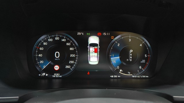 Second-hand 2019 Volvo S90 D4 Inscription BSIV for sale in Bangalore-11