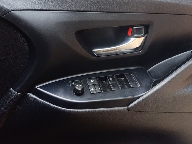 Second-hand 2019 Toyota Innova Crysta 2.4 G Plus MT BSIV for sale in New Delhi-18