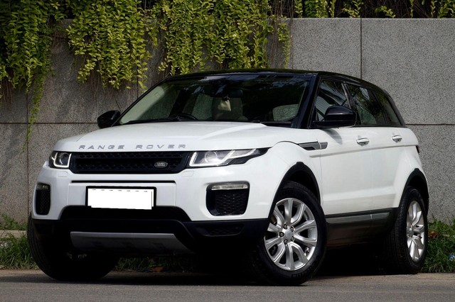 Second-hand 2018 Land Rover Range Rover Evoque 2.0 TD4 HSE for sale in New Delhi-2