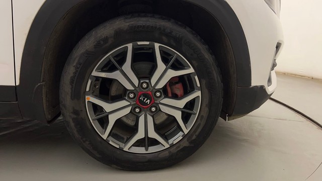 Second-hand 2020 Kia Seltos GTX Plus S Turbo DCT for sale in Thane-17