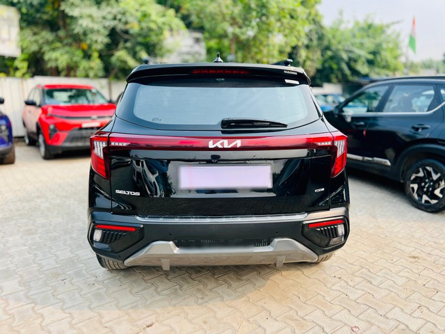 Second-hand 2023 Kia Seltos GTX Plus Diesel AT for sale in Faridabad