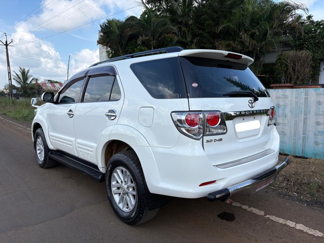 Second-hand 2013 Toyota Fortuner 4x2 Manual for sale in Kolhapur-7
