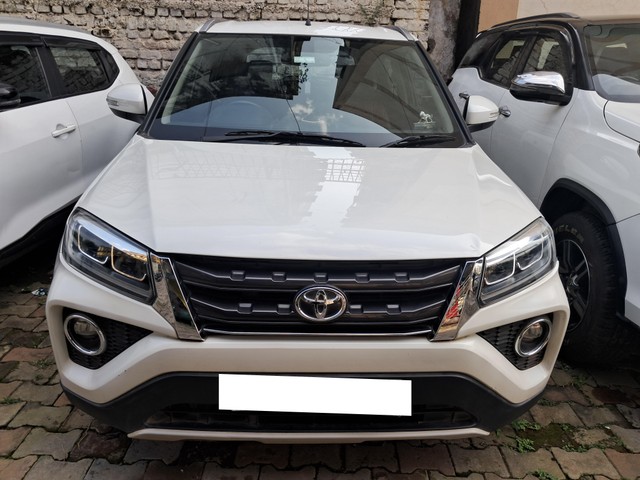 Second-hand 2022 Toyota Urban cruiser High for sale in Jabalpur-3