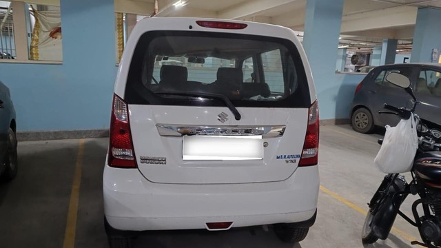 Second-hand 2016 Maruti Wagon R VXI BS IV for sale in Ahmedabad-2