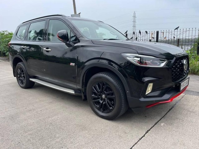 Second-hand 2023 MG Gloster Black Storm 4x4 6Str for sale in Mumbai-7