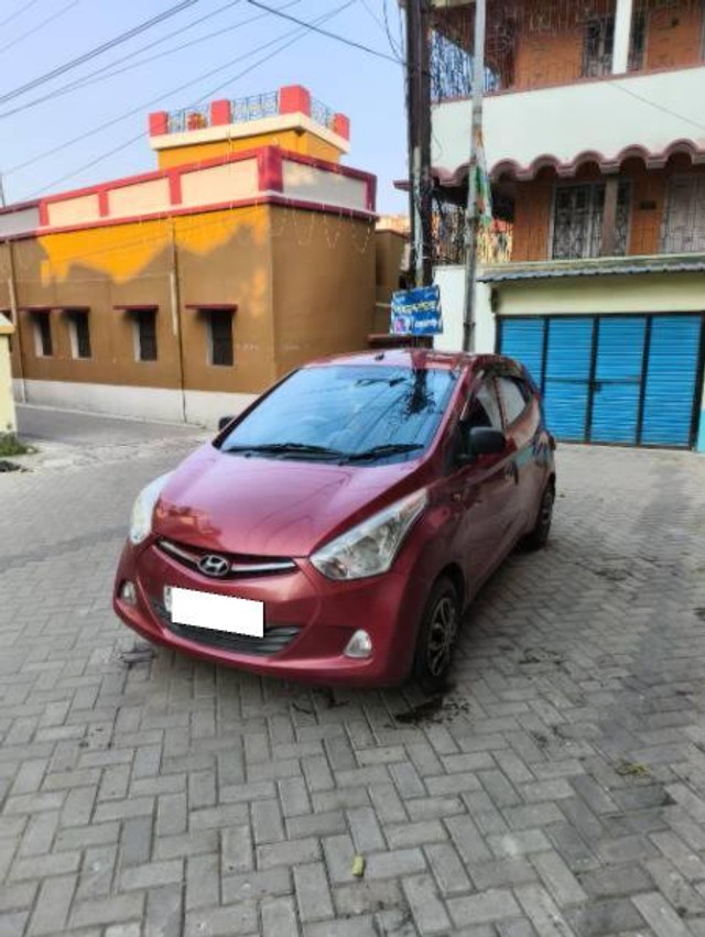 Second-hand 2013 Hyundai EON Era Plus for sale in Kolkata-2
