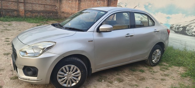 Second-hand 2017 Maruti Swift Dzire VDI for sale in Fatehpur-5