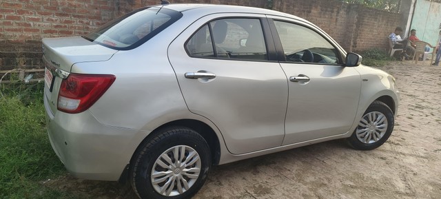 Second-hand 2017 Maruti Swift Dzire VDI for sale in Fatehpur-4