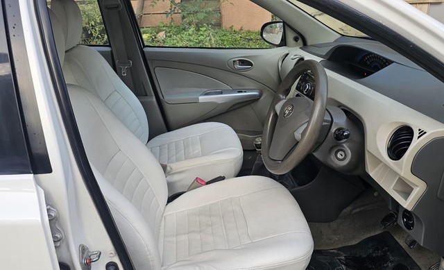 Second-hand 2014 Toyota Etios Liva GD for sale in Nagpur-7