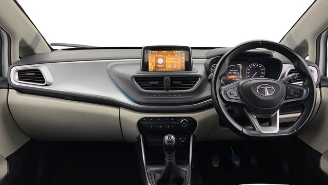 Second-hand 2023 Tata Altroz XZ Plus Diesel for sale in Coimbatore-10