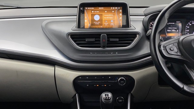 Second-hand 2023 Tata Altroz XZ Plus Diesel for sale in Coimbatore-22