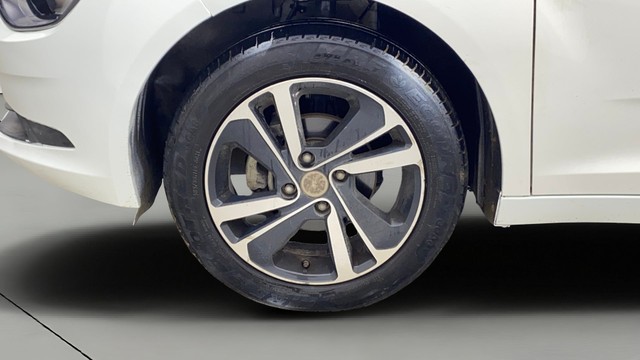 Second-hand 2023 Tata Altroz XZ Plus Diesel for sale in Coimbatore-26