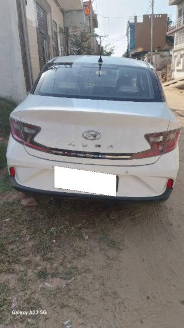 Second-hand 2020 Hyundai Aura S CNG for sale in Mahendragarh