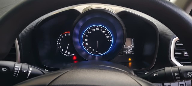 Second-hand 2022 Hyundai Venue S for sale in Rajkot-12