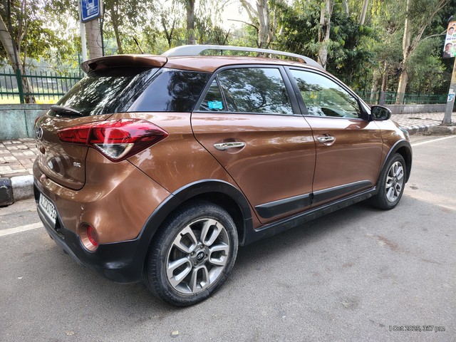 Second-hand 2016 Hyundai i20 Active 1.2 SX for sale in New Delhi-5