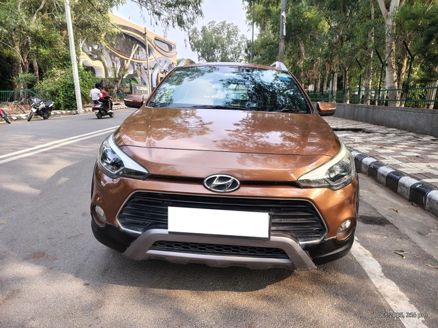 Second-hand 2016 Hyundai i20 Active 1.2 SX for sale in New Delhi-3