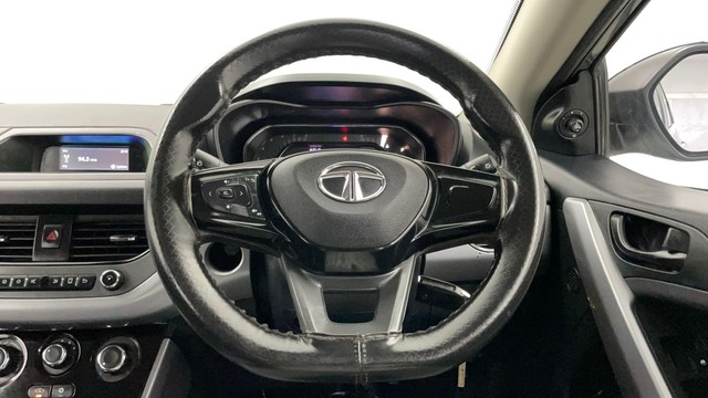 Second-hand 2022 Tata Nexon XM S Diesel for sale in Jaipur-33