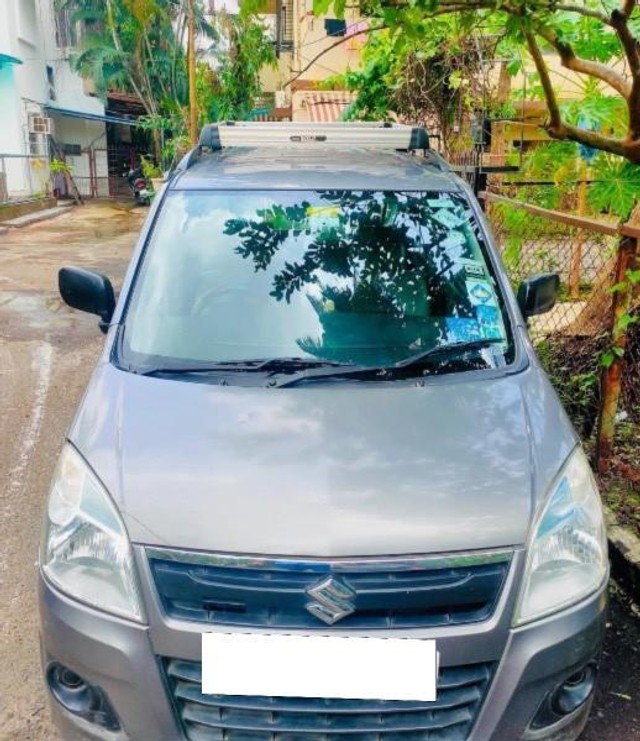 Second-hand 2014 Maruti Wagon R LXI CNG for sale in Thane-3