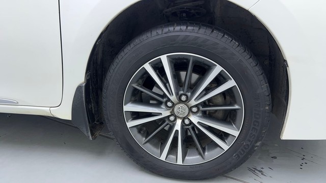 Second-hand 2018 Toyota Corolla Altis Petrol LE for sale in Noida-17