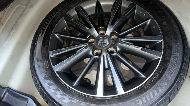 Second-hand 2018 Toyota Corolla Altis Petrol LE for sale in Noida-21