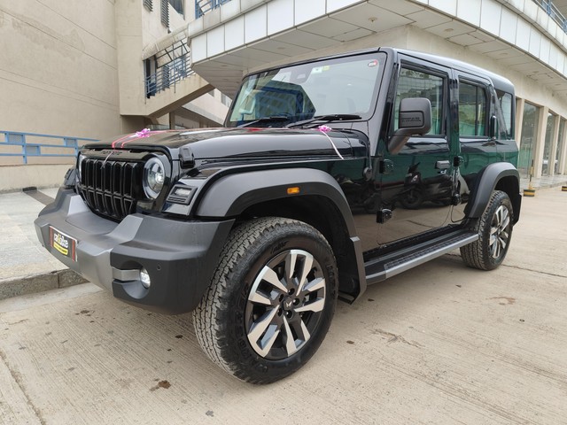 Second-hand 2024 Mahindra Thar ROXX AX7L RWD AT for sale in Gurgaon-7