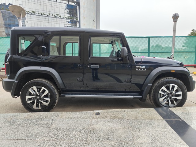 Second-hand 2024 Mahindra Thar ROXX AX7L RWD AT for sale in Gurgaon-1