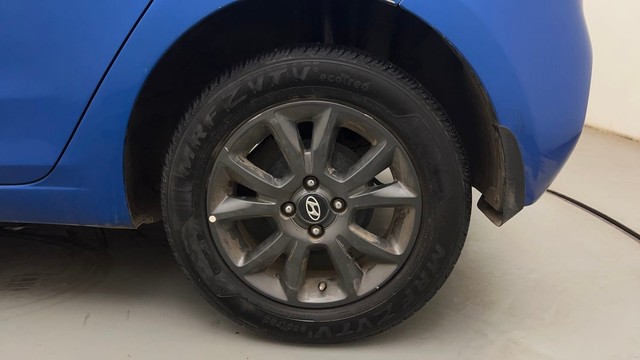 Second-hand 2018 Hyundai i20 1.2 Asta for sale in Mumbai-19