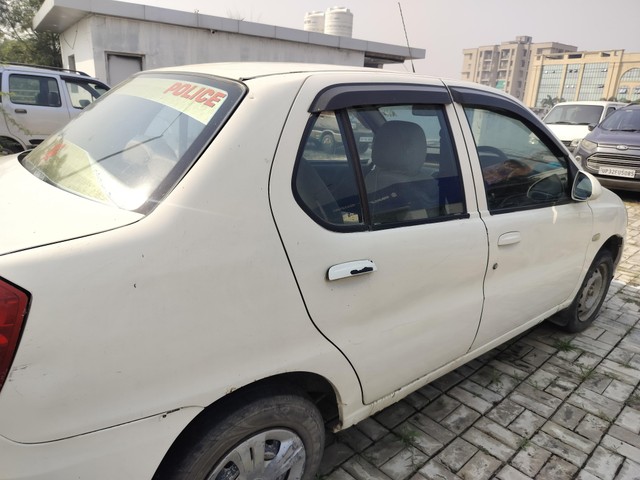 Second-hand 2012 Tata Indigo GLX for sale in Etawah-2