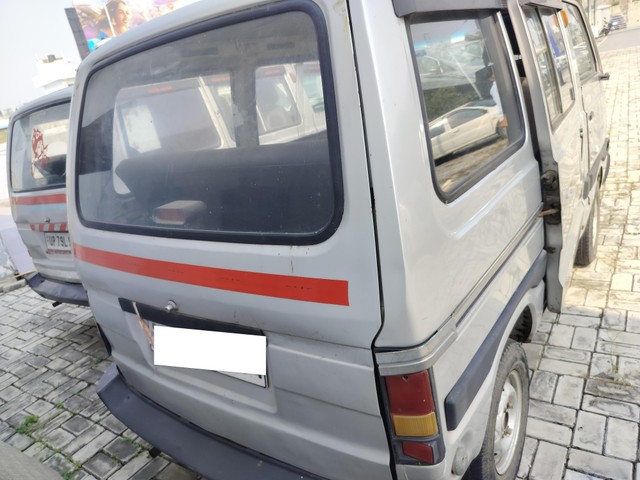 Second-hand 2016 Maruti Omni LPG STD BSIV for sale in Etawah