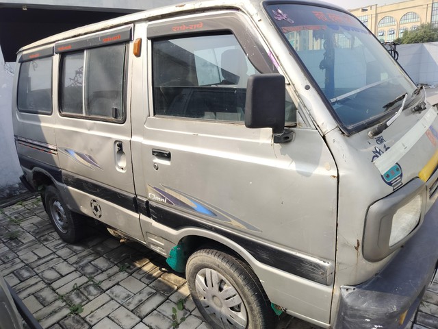 Second-hand 2016 Maruti Omni LPG STD BSIV for sale in Etawah