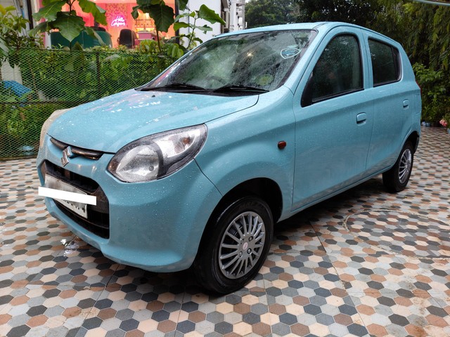 Second-hand 2012 Maruti Suzuki Alto 800 LXI for sale in Kolkata-9