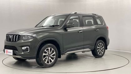 2022 महिंद्रा स्कॉर्पियो एन Z8L AT