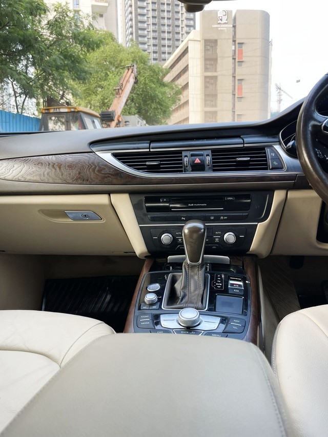 Audi A6 35 TDI Second-hand 2016 Audi A6 35 TDI for sale in Mumbai-14