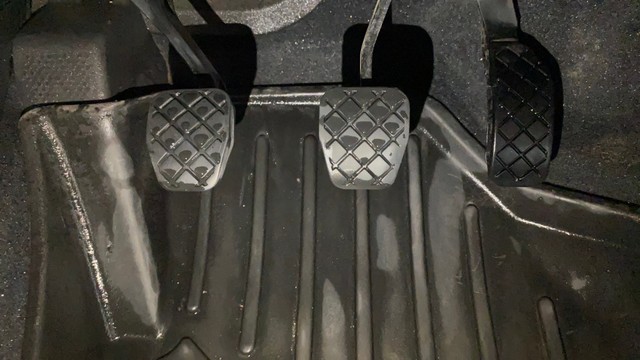 Second-hand 2020 Volkswagen Polo 1.0 MPI Trendline for sale in Noida-14