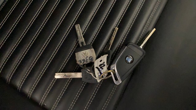 Second-hand 2020 Volkswagen Polo 1.0 MPI Trendline for sale in Noida-21