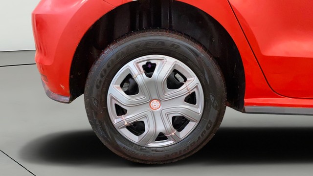 Second-hand 2020 Volkswagen Polo 1.0 MPI Trendline for sale in Noida-24