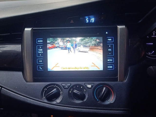 Second-hand 2019 Toyota Innova Crysta 2.4 GX MT for sale in New Delhi-14