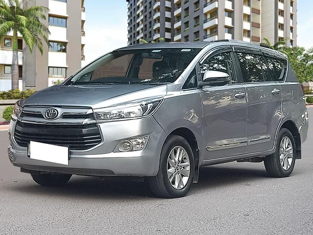 Second-hand 2019 Toyota Innova Crysta 2.4 GX MT for sale in New Delhi-4