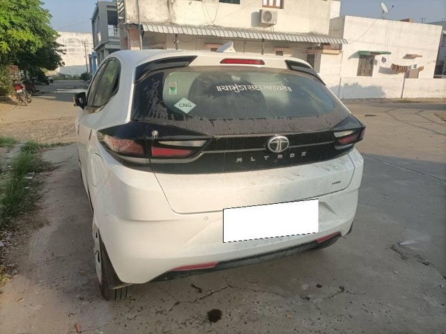 Second-hand 2024 Tata Altroz XM Plus CNG for sale in Mehsana-1