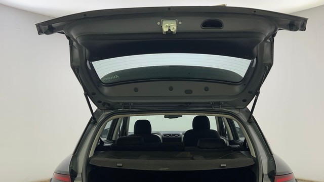 Second-hand 2022 Hyundai Creta SX Diesel for sale in Kolkata-37