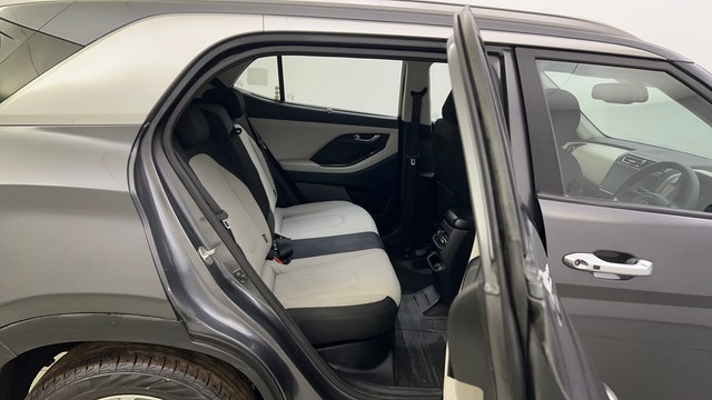 Second-hand 2022 Hyundai Creta SX Diesel for sale in Kolkata-30