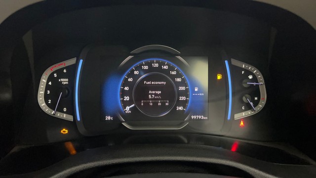 Second-hand 2022 Hyundai Creta SX Diesel for sale in Kolkata-13