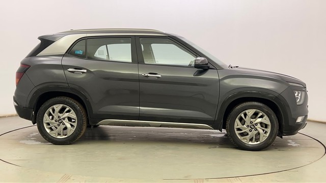 Second-hand 2022 Hyundai Creta SX Diesel for sale in Kolkata-2