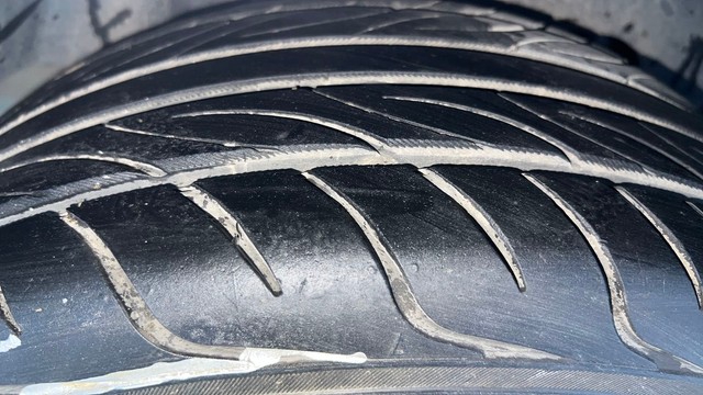 Second-hand 2020 Ford Figo Titanium AT 2019-2020 for sale in Sonipat-39