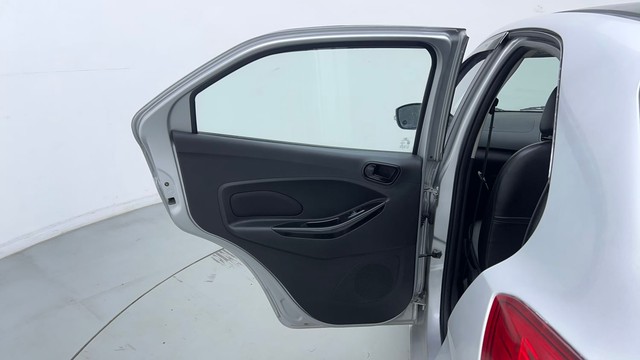 Second-hand 2020 Ford Figo Titanium AT 2019-2020 for sale in Sonipat-30